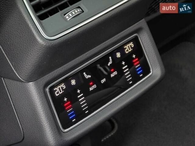 Чорний Ауді E-Tron, об'ємом двигуна 0 л та пробігом 61 тис. км за 47777 $, фото 75 на Automoto.ua