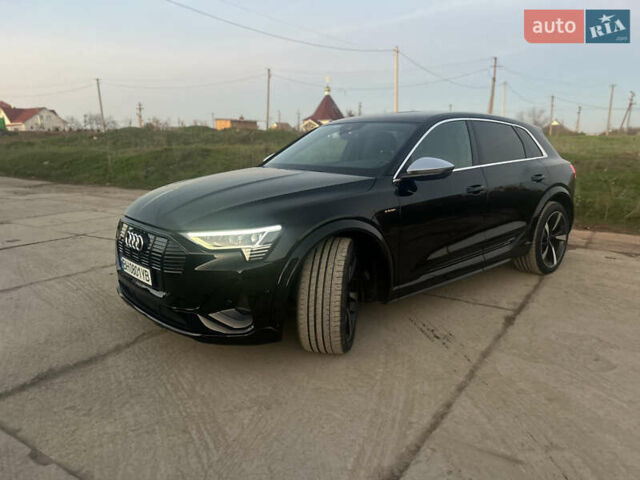 Чорний Ауді E-Tron, об'ємом двигуна 0 л та пробігом 57 тис. км за 41500 $, фото 42 на Automoto.ua