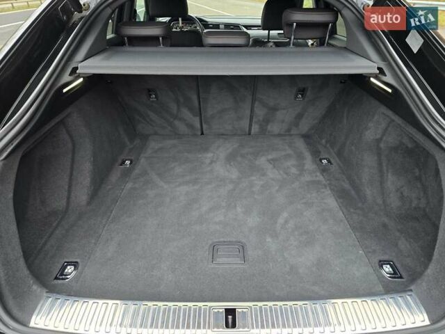 Черный Ауди E-Tron, объемом двигателя 0 л и пробегом 43 тыс. км за 45999 $, фото 65 на Automoto.ua