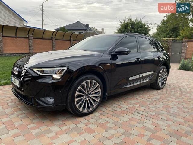 Черный Ауди E-Tron, объемом двигателя 0 л и пробегом 101 тыс. км за 38777 $, фото 28 на Automoto.ua