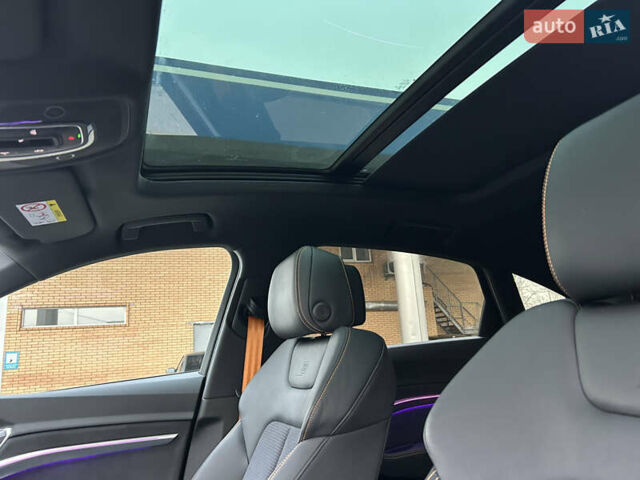 Чорний Ауді E-Tron, об'ємом двигуна 0 л та пробігом 23 тис. км за 54900 $, фото 29 на Automoto.ua