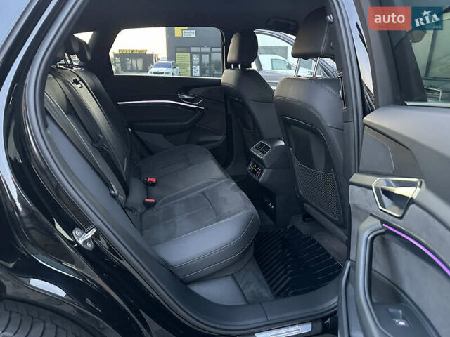 Черный Ауди E-Tron, объемом двигателя 0 л и пробегом 158 тыс. км за 31000 $, фото 55 на Automoto.ua