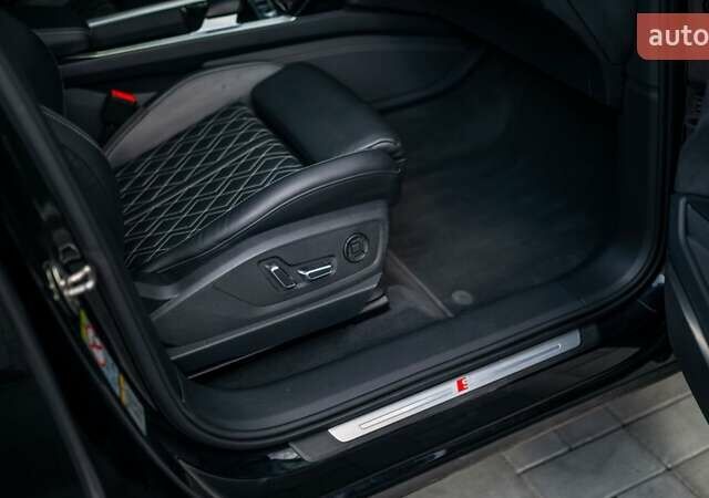 Черный Ауди E-Tron, объемом двигателя 0 л и пробегом 25 тыс. км за 55000 $, фото 34 на Automoto.ua