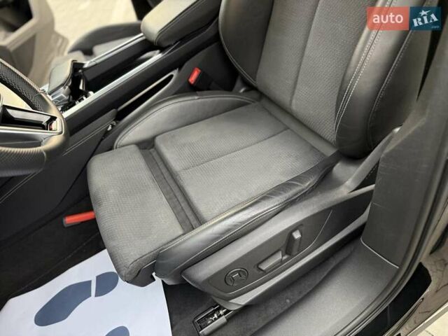 Черный Ауди E-Tron, объемом двигателя 0 л и пробегом 150 тыс. км за 31950 $, фото 45 на Automoto.ua