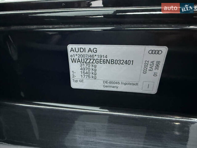 Черный Ауди E-Tron, объемом двигателя 0 л и пробегом 95 тыс. км за 38500 $, фото 43 на Automoto.ua