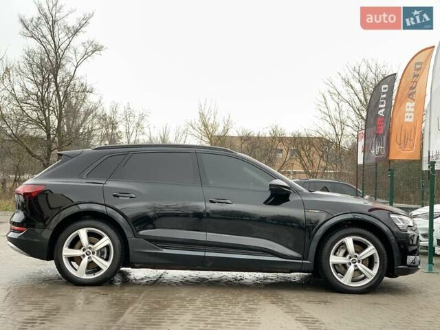 Черный Ауди E-Tron, объемом двигателя 0 л и пробегом 64 тыс. км за 35955 $, фото 23 на Automoto.ua