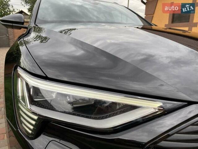 Черный Ауди E-Tron, объемом двигателя 0 л и пробегом 101 тыс. км за 38777 $, фото 35 на Automoto.ua