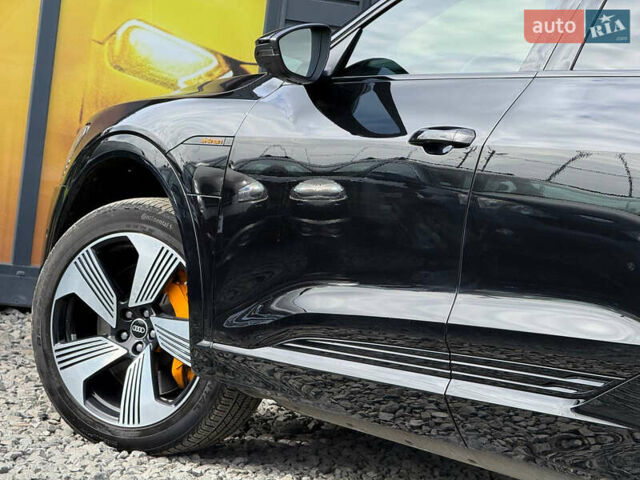 Черный Ауди E-Tron, объемом двигателя 0 л и пробегом 80 тыс. км за 34500 $, фото 26 на Automoto.ua