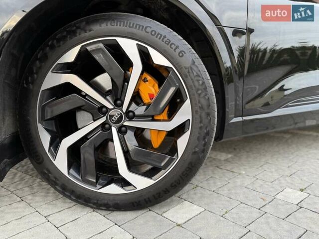 Черный Ауди E-Tron, объемом двигателя 0 л и пробегом 150 тыс. км за 31950 $, фото 108 на Automoto.ua