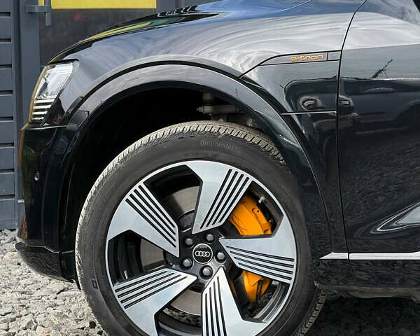 Черный Ауди E-Tron, объемом двигателя 0 л и пробегом 80 тыс. км за 34500 $, фото 27 на Automoto.ua
