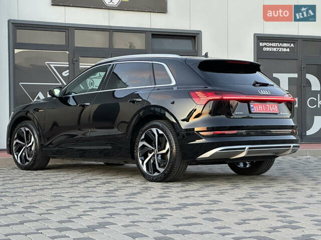 Черный Ауди E-Tron, объемом двигателя 0 л и пробегом 158 тыс. км за 31000 $, фото 35 на Automoto.ua