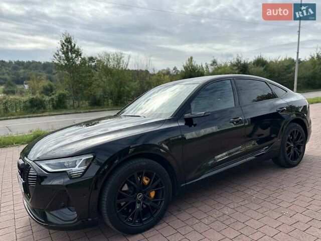 Черный Ауди E-Tron, объемом двигателя 0 л и пробегом 77 тыс. км за 43200 $, фото 1 на Automoto.ua