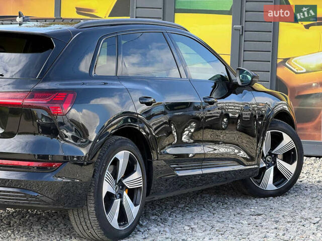 Черный Ауди E-Tron, объемом двигателя 0 л и пробегом 80 тыс. км за 34500 $, фото 32 на Automoto.ua