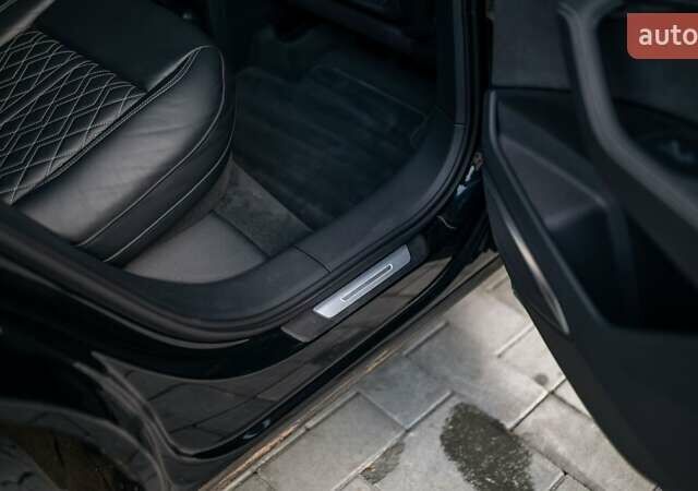 Черный Ауди E-Tron, объемом двигателя 0 л и пробегом 25 тыс. км за 55000 $, фото 41 на Automoto.ua