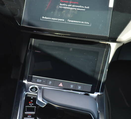 Черный Ауди E-Tron, объемом двигателя 0 л и пробегом 5 тыс. км за 47000 $, фото 5 на Automoto.ua