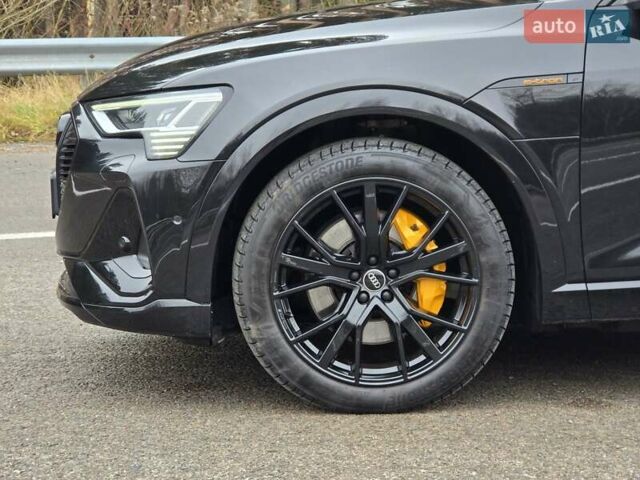 Черный Ауди E-Tron, объемом двигателя 0 л и пробегом 43 тыс. км за 45999 $, фото 23 на Automoto.ua