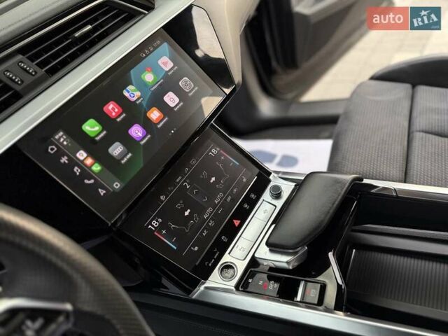 Черный Ауди E-Tron, объемом двигателя 0 л и пробегом 150 тыс. км за 31950 $, фото 38 на Automoto.ua