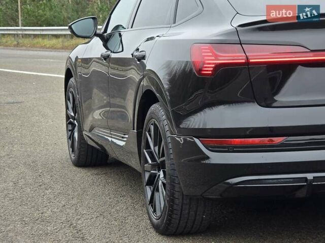 Черный Ауди E-Tron, объемом двигателя 0 л и пробегом 43 тыс. км за 45999 $, фото 36 на Automoto.ua