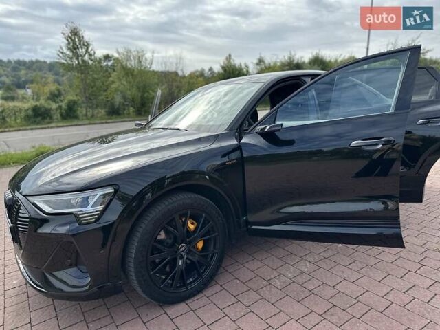 Черный Ауди E-Tron, объемом двигателя 0 л и пробегом 77 тыс. км за 43200 $, фото 30 на Automoto.ua