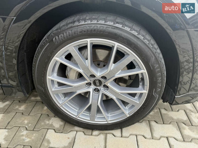 Чорний Ауді E-Tron, об'ємом двигуна 0 л та пробігом 89 тис. км за 35499 $, фото 12 на Automoto.ua