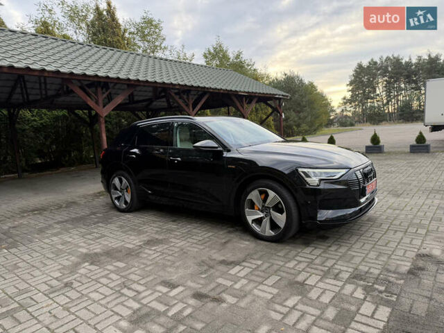 Черный Ауди E-Tron, объемом двигателя 0 л и пробегом 56 тыс. км за 40890 $, фото 3 на Automoto.ua