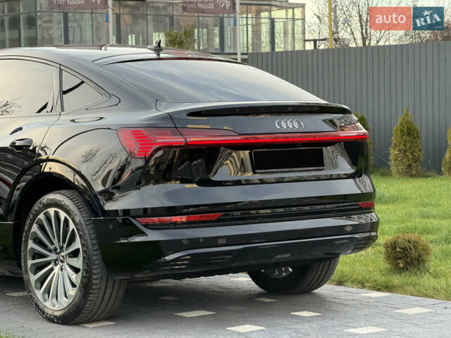 Черный Ауди E-Tron, объемом двигателя 0 л и пробегом 45 тыс. км за 30900 $, фото 19 на Automoto.ua