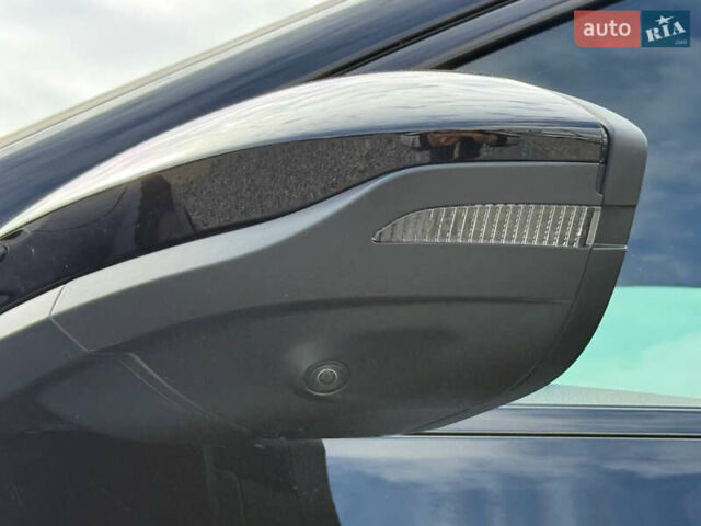 Черный Ауди E-Tron, объемом двигателя 0 л и пробегом 80 тыс. км за 34500 $, фото 15 на Automoto.ua