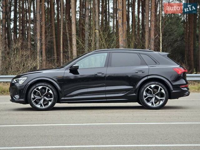 Чорний Ауді E-Tron, об'ємом двигуна 0 л та пробігом 61 тис. км за 47777 $, фото 3 на Automoto.ua