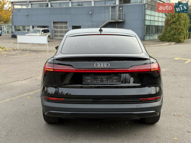 Черный Ауди E-Tron, объемом двигателя 0 л и пробегом 79 тыс. км за 29999 $, фото 5 на Automoto.ua