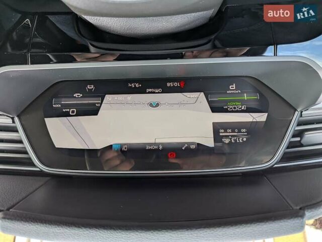 Черный Ауди E-Tron, объемом двигателя 0 л и пробегом 95 тыс. км за 29800 $, фото 49 на Automoto.ua