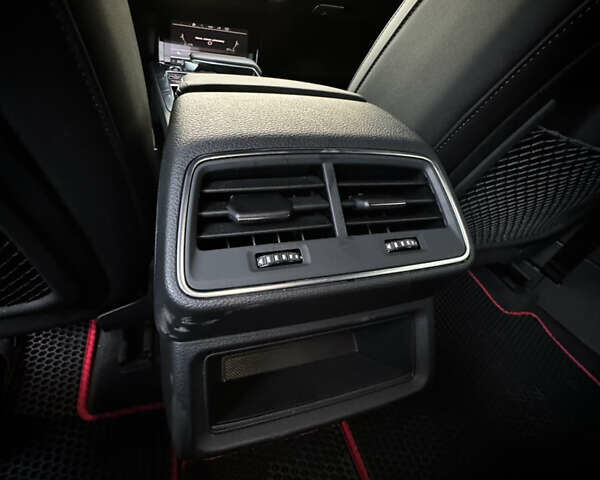 Черный Ауди E-Tron, объемом двигателя 0 л и пробегом 28 тыс. км за 39000 $, фото 38 на Automoto.ua