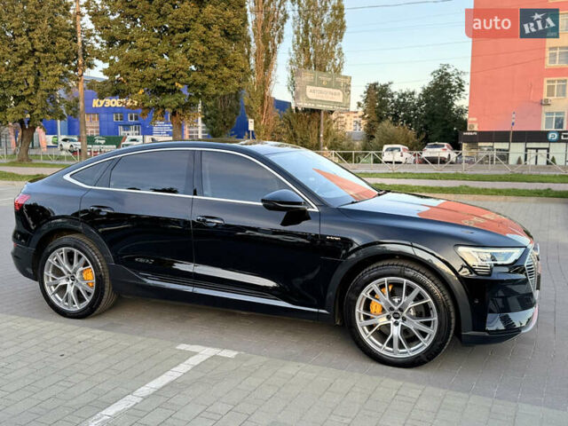 Чорний Ауді E-Tron, об'ємом двигуна 0 л та пробігом 35 тис. км за 38200 $, фото 12 на Automoto.ua