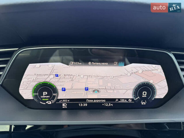 Чорний Ауді E-Tron, об'ємом двигуна 0 л та пробігом 70 тис. км за 36900 $, фото 44 на Automoto.ua