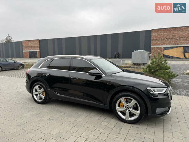 Чорний Ауді E-Tron, об'ємом двигуна 0 л та пробігом 35 тис. км за 37300 $, фото 4 на Automoto.ua