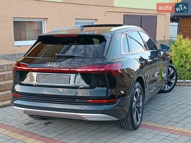 Черный Ауди E-Tron, объемом двигателя 0 л и пробегом 120 тыс. км за 35750 $, фото 20 на Automoto.ua