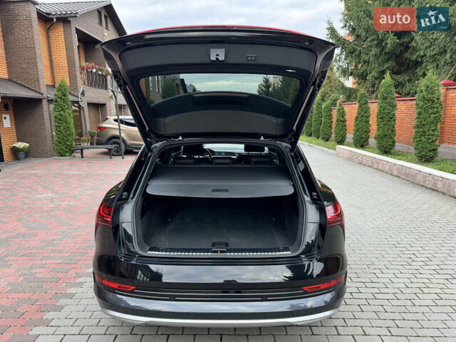 Черный Ауди E-Tron, объемом двигателя 0 л и пробегом 22 тыс. км за 37700 $, фото 36 на Automoto.ua