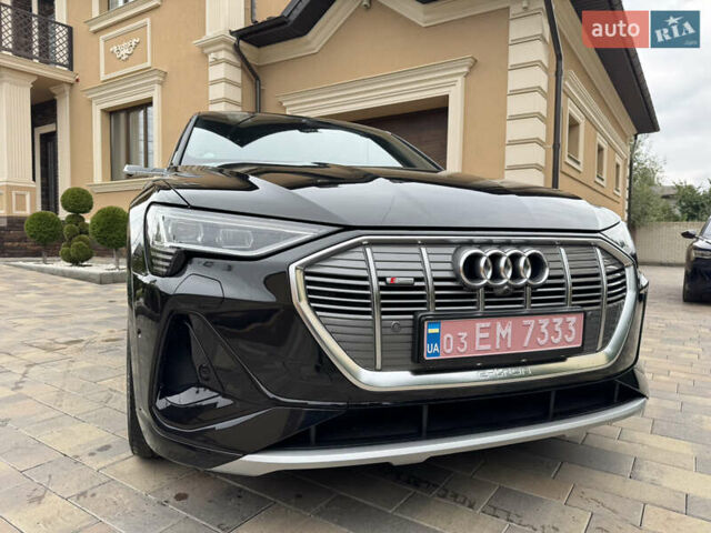 Чорний Ауді E-Tron, об'ємом двигуна 0 л та пробігом 34 тис. км за 39500 $, фото 7 на Automoto.ua