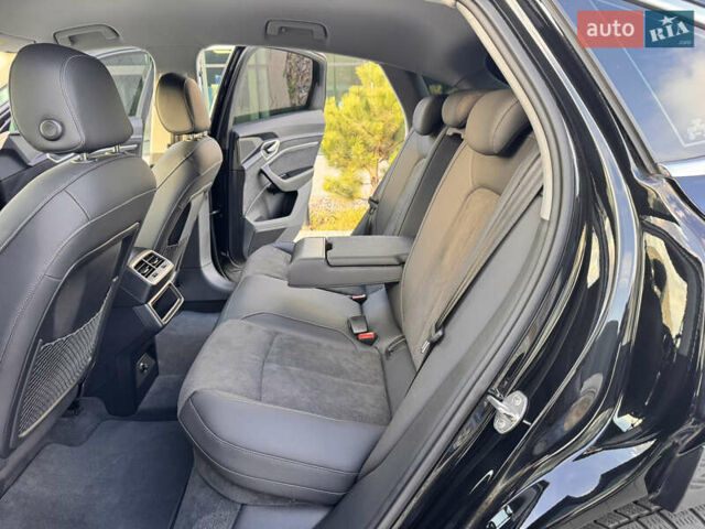 Ауди E-Tron 2023 в Хмельницком на Automoto.ua Черный Ауди E-Tron, объемом двигателя 0 л и пробегом 38 тыс. км за 37900 $, фото 19 на Automoto.ua