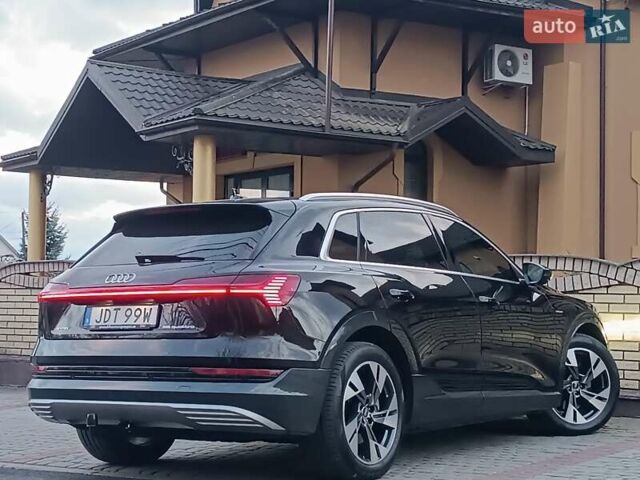 Черный Ауди E-Tron, объемом двигателя 0 л и пробегом 120 тыс. км за 35950 $, фото 21 на Automoto.ua