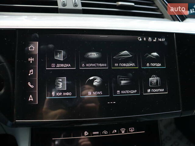 Черный Ауди E-Tron, объемом двигателя 0 л и пробегом 50 тыс. км за 39900 $, фото 36 на Automoto.ua