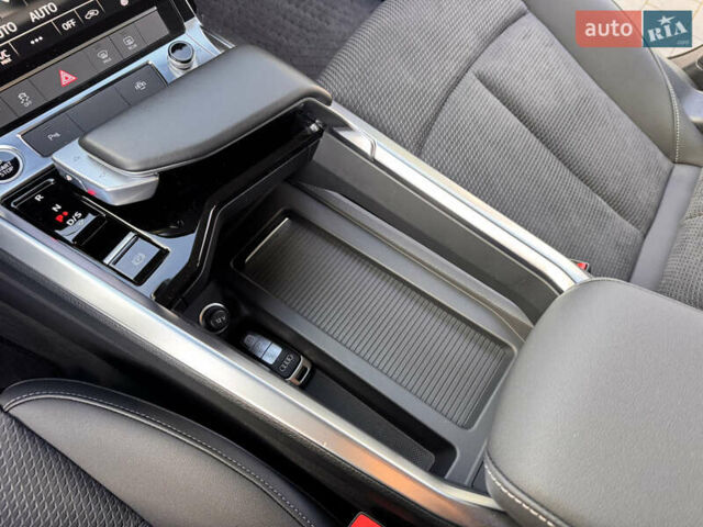 Ауди E-Tron 2023 в Хмельницком на Automoto.ua Черный Ауди E-Tron, объемом двигателя 0 л и пробегом 38 тыс. км за 37900 $, фото 25 на Automoto.ua