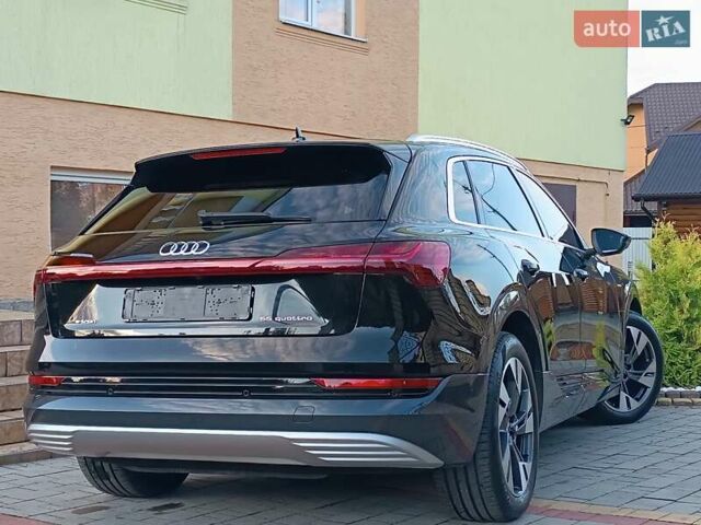 Черный Ауди E-Tron, объемом двигателя 0 л и пробегом 120 тыс. км за 35750 $, фото 19 на Automoto.ua