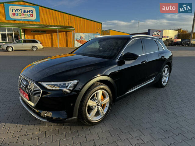 Черный Ауди E-Tron, объемом двигателя 0 л и пробегом 38 тыс. км за 37300 $, фото 20 на Automoto.ua