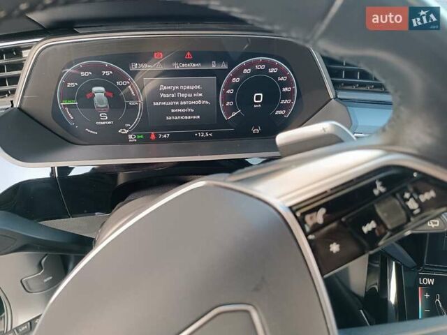 Черный Ауди E-Tron, объемом двигателя 0 л и пробегом 120 тыс. км за 35950 $, фото 35 на Automoto.ua