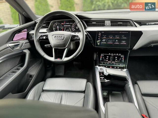 Чорний Ауді E-Tron, об'ємом двигуна 0 л та пробігом 34 тис. км за 39500 $, фото 75 на Automoto.ua