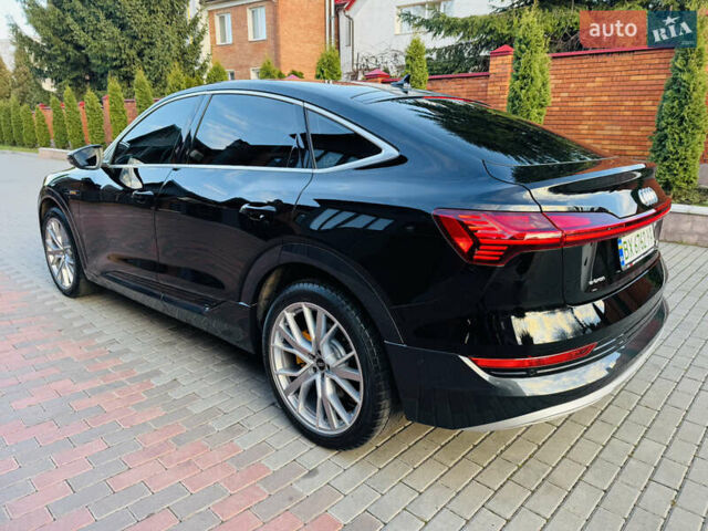 Чорний Ауді E-Tron, об'ємом двигуна 0 л та пробігом 27 тис. км за 38700 $, фото 11 на Automoto.ua