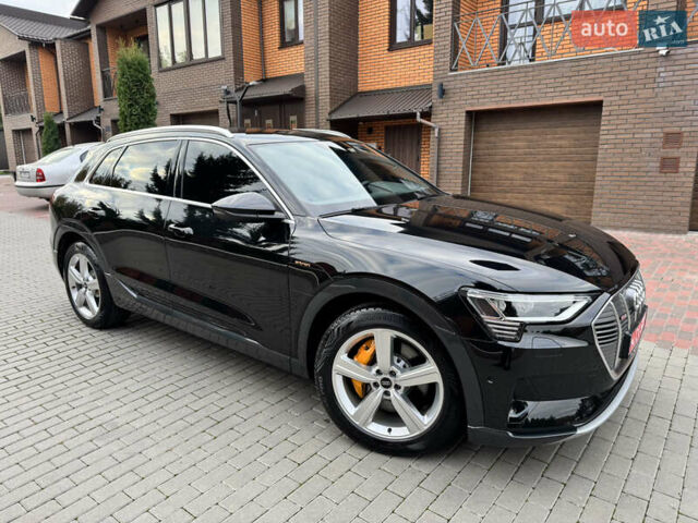 Черный Ауди E-Tron, объемом двигателя 0 л и пробегом 22 тыс. км за 37700 $, фото 18 на Automoto.ua