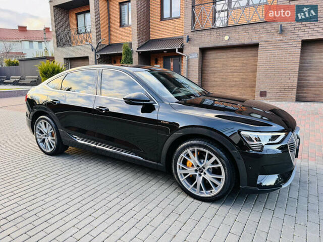 Чорний Ауді E-Tron, об'ємом двигуна 0 л та пробігом 27 тис. км за 38700 $, фото 6 на Automoto.ua