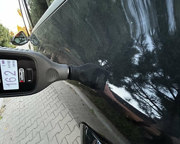 Черный Ауди E-Tron, объемом двигателя 0 л и пробегом 39 тыс. км за 36900 $, фото 38 на Automoto.ua