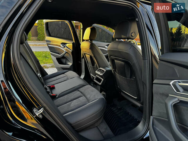Черный Ауди E-Tron, объемом двигателя 0 л и пробегом 38 тыс. км за 37300 $, фото 32 на Automoto.ua